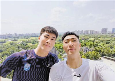 亚洲精品日韩综合观看成人91